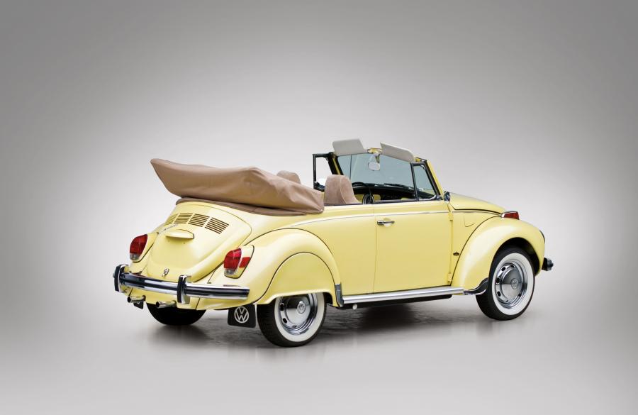  Volkswagen Beetle Cabriolet 1971 года  (фото 20 из 20)